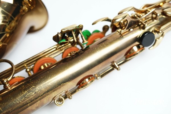Tenor Saxophone  ” Mark VI ”