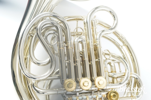 French Horn H-109