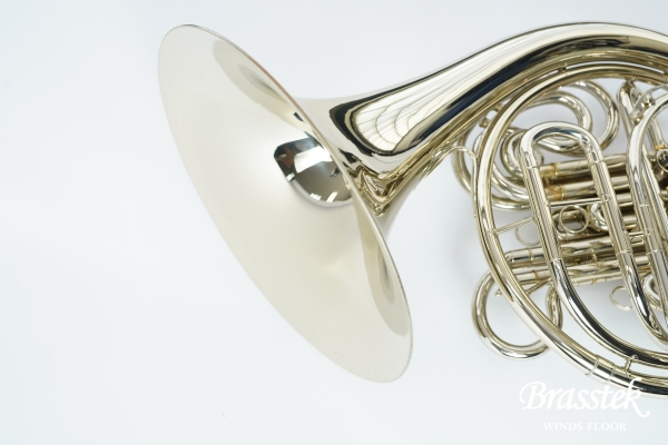 French Horn H-109