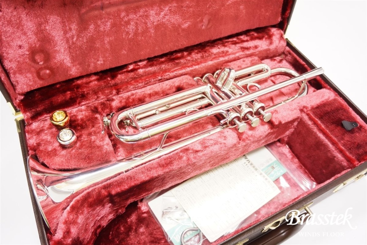 B♭Trumpet YTR-800GS