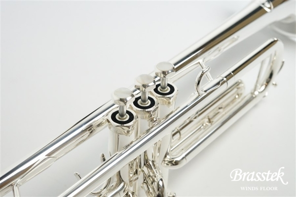 B♭Trumpet i32 SP 【お取り寄せ商品】
