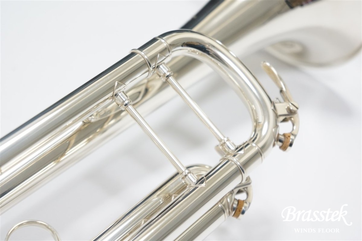 B♭Trumpet YTR-8335WS [お取り寄せ商品]