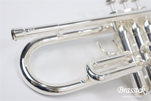 B♭Trumpet i32 SP 《内藤知裕氏選定品》　【お取り寄せ商品】