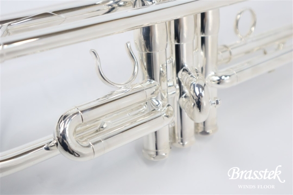 B♭Trumpet i32 SP 《内藤知裕氏選定品》　【お取り寄せ商品】