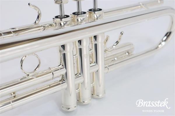 B♭Trumpet i33 SP 《松山萌氏選定品》【お取り寄せ商品】