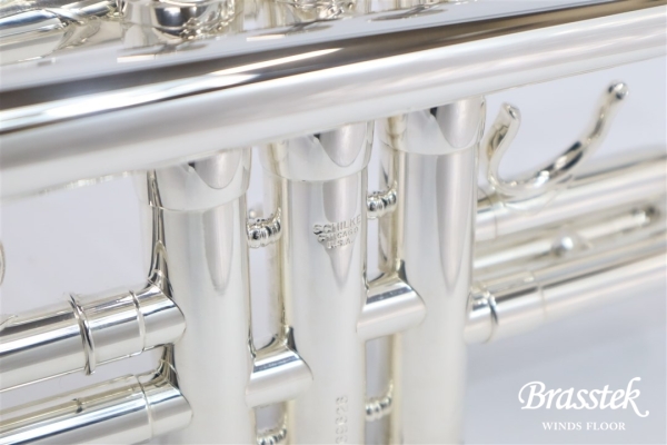 B♭Trumpet i33 SP 《松山萌氏選定品》【お取り寄せ商品】