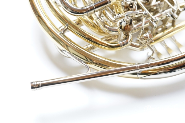 French Horn CS220CL