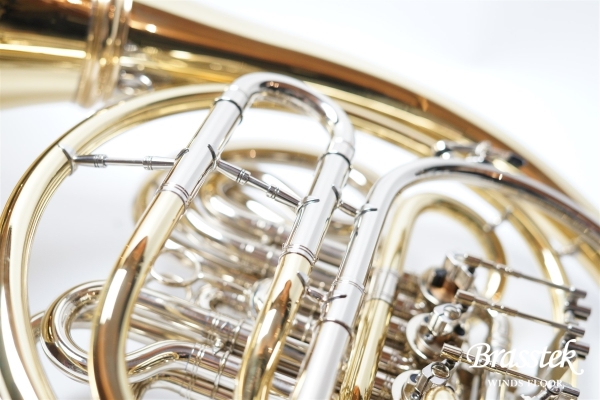 French Horn CS220CL