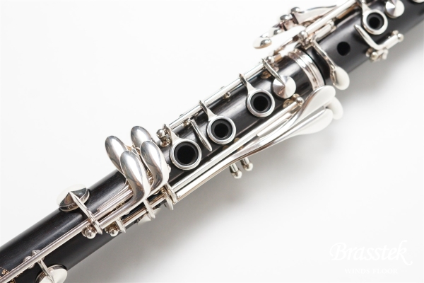 B♭ Clarinet R13