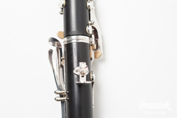 B♭ Clarinet R13