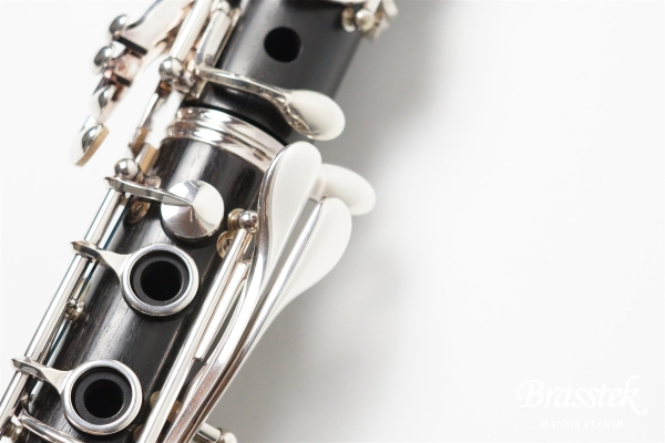 B♭ Clarinet R13
