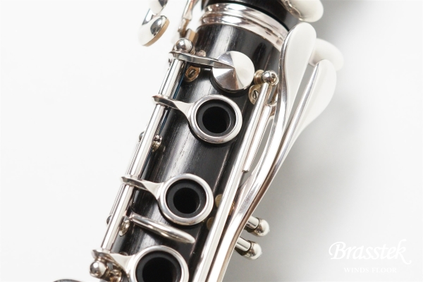 B♭ Clarinet R13