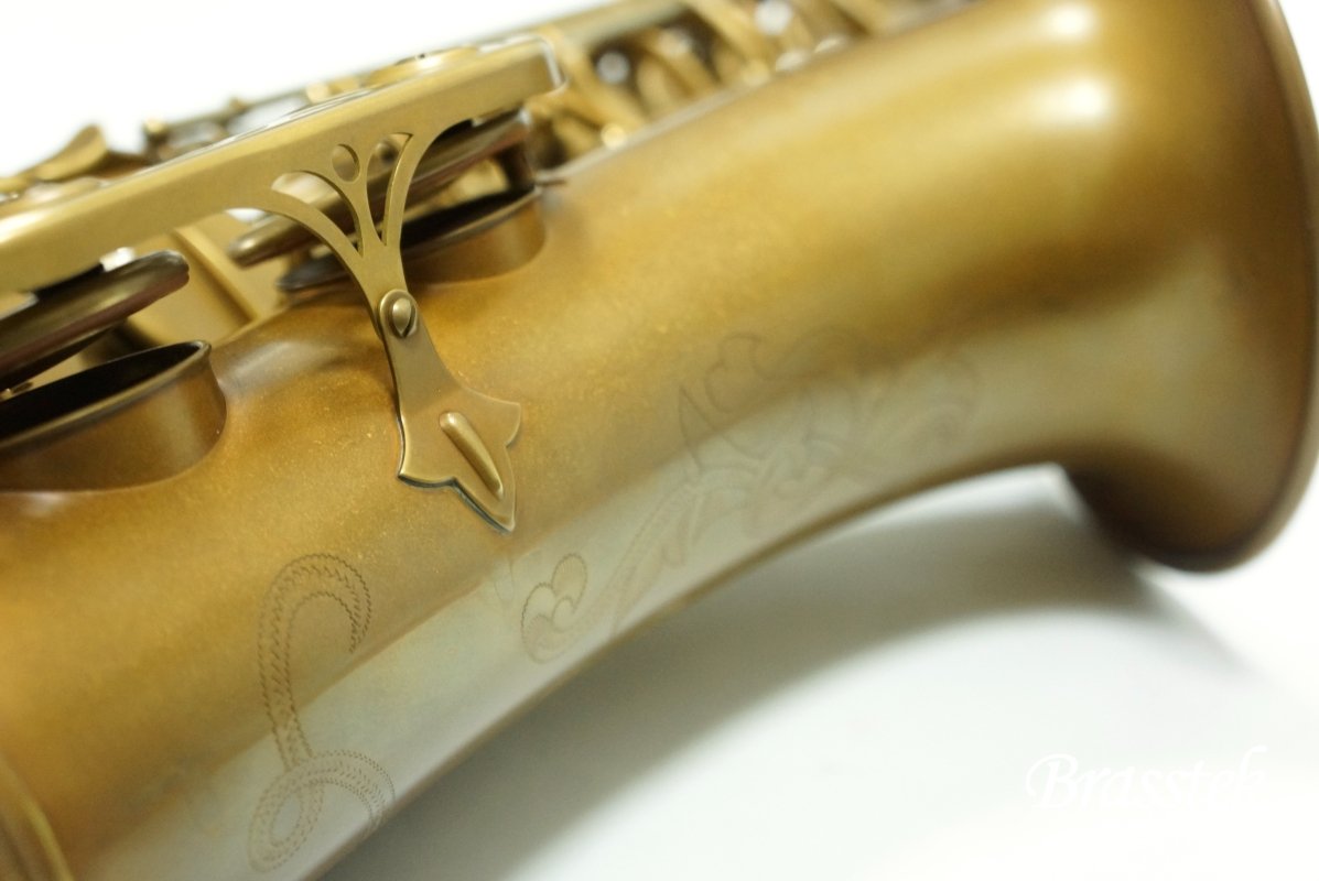Tenor Saxophone ETS852