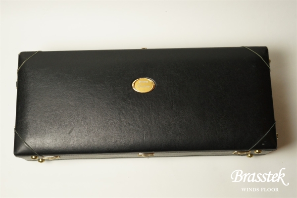 Alto Saxophone YAS-875