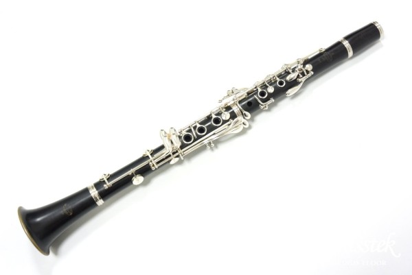 B♭Clarinet E11