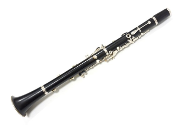 B♭Clarinet E11
