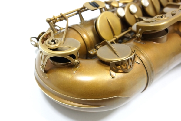 Tenor Saxophone ETS852