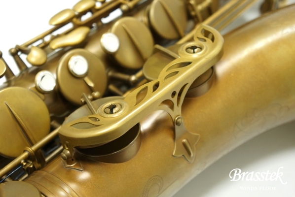 Tenor Saxophone ETS852