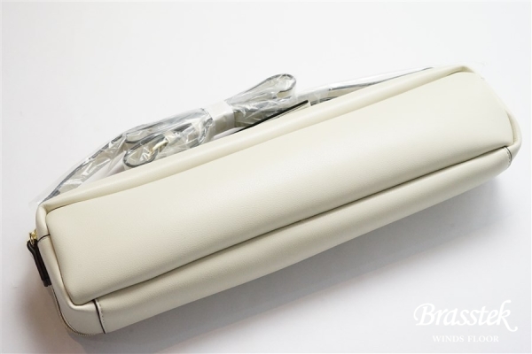 Legato Largo × Pearl Flute フルートケースカバー【アイボリー】
