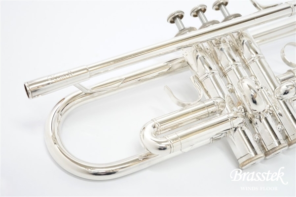 B♭Trumpet YTR-8335USⅡ
