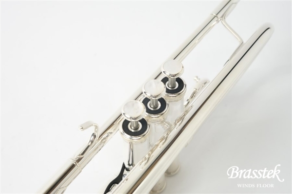 B♭Trumpet YTR-8335WS 【お取り寄せ商品】