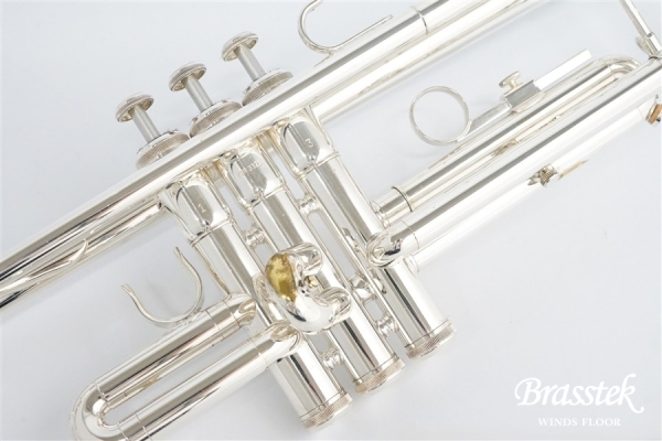 YTR-3325S B♭Trumpet / B♭トランペット