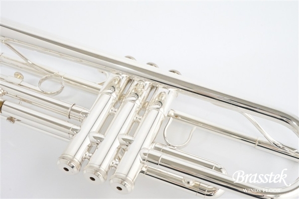 YTR-3325S B♭Trumpet / B♭トランペット