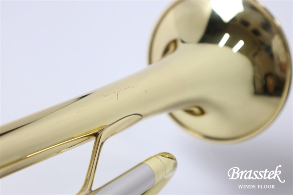 B♭Trumpet YTR-2320E