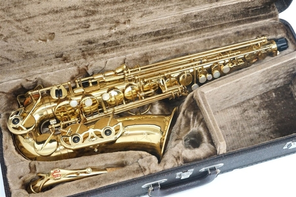 A-50 Alto Saxosphone / アルトサックス