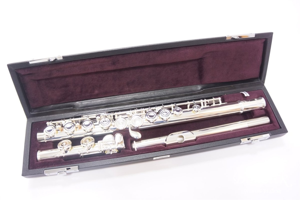 Flute　YFL-212LRS