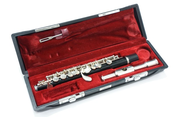 Piccolo YPC-32