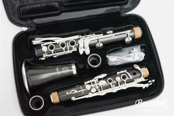 Presence “Delta” B♭Clarinet / B♭クラリネット
