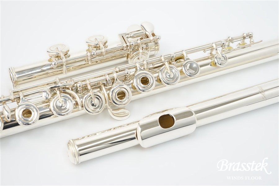 Flute  A1007RE