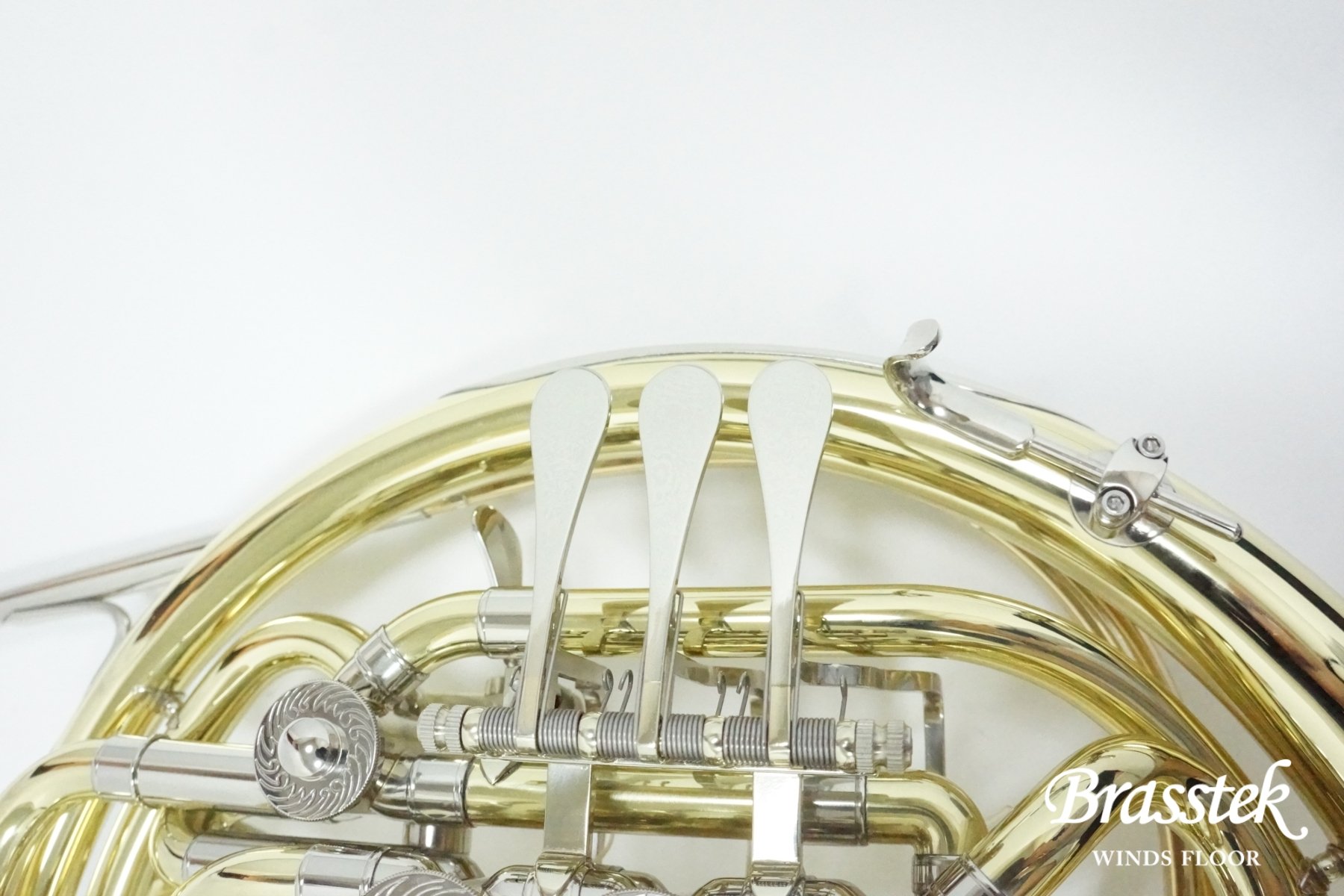 EFH682D 五十畑勉氏選定品 French Horn フルダブルホルン
