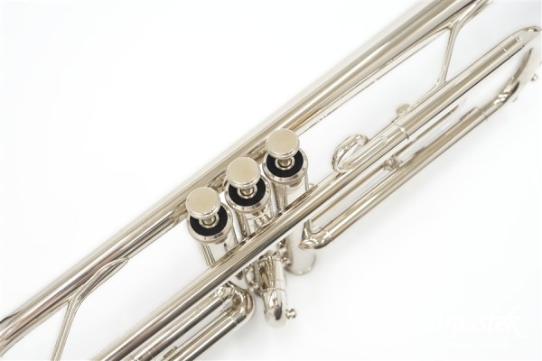 YTR-1310 B♭Trumpet / B♭トランペット