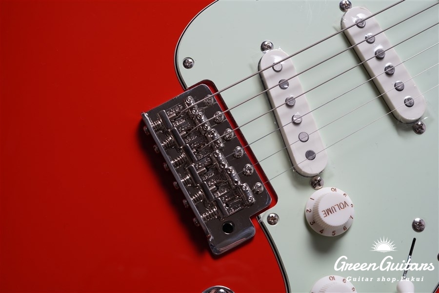 FSR Classic Vibe ’60s Stratocaster - Fiesta Red