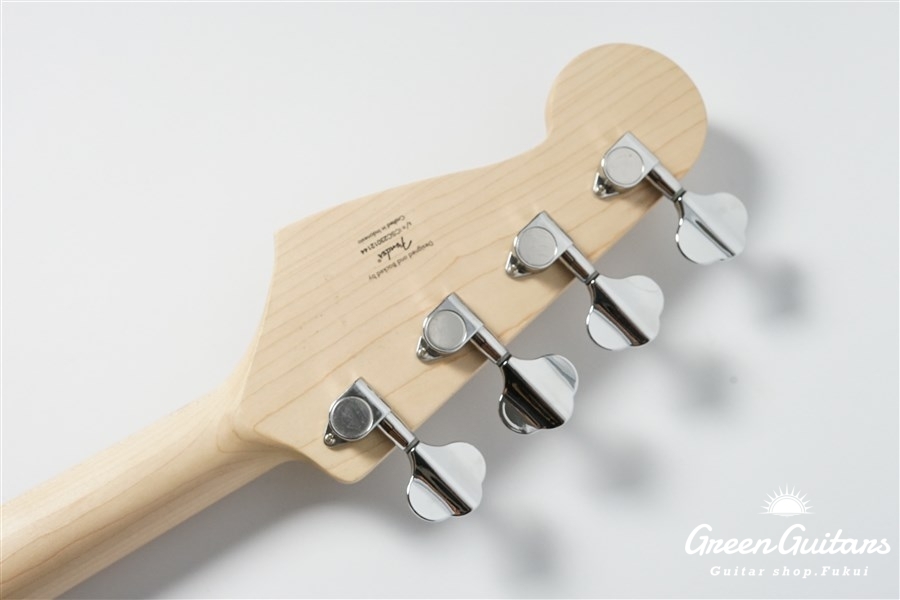 Squier by Fender Squier Sonic Bronco Bass - Arctic White | Green