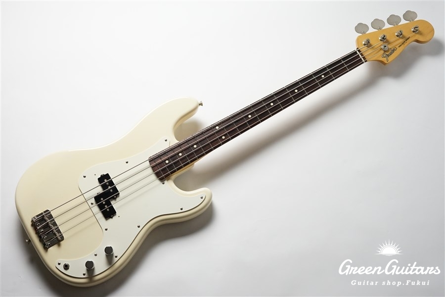 Fender JAPAN PB-38 - Arctic White | Green Guitars Online Store