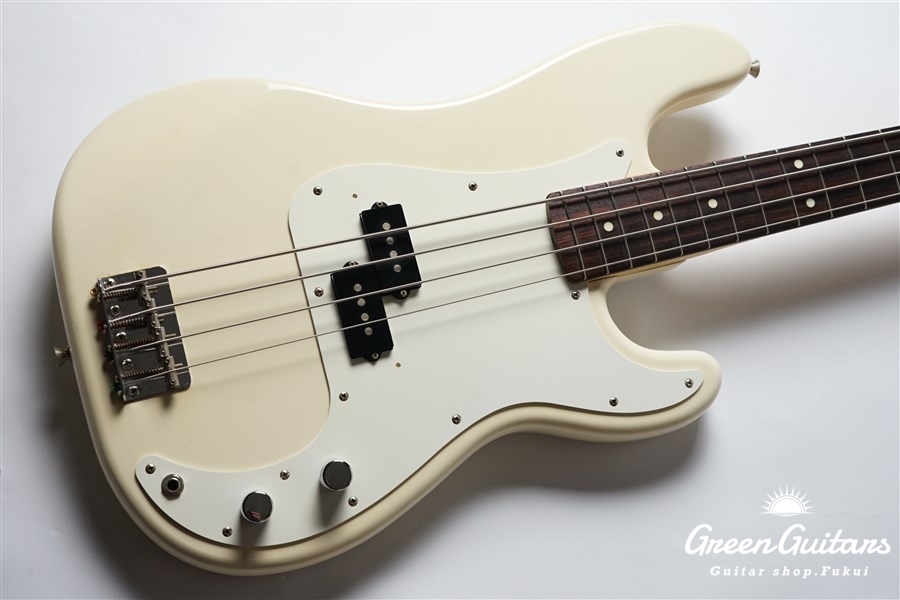 Fender 公式 Japan PB-38 Olympic White