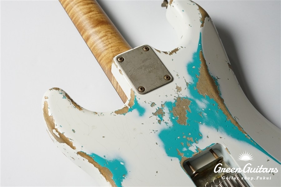 XSC-2 - Olympic White over Seafoam Green / Heavy Aged / Alder