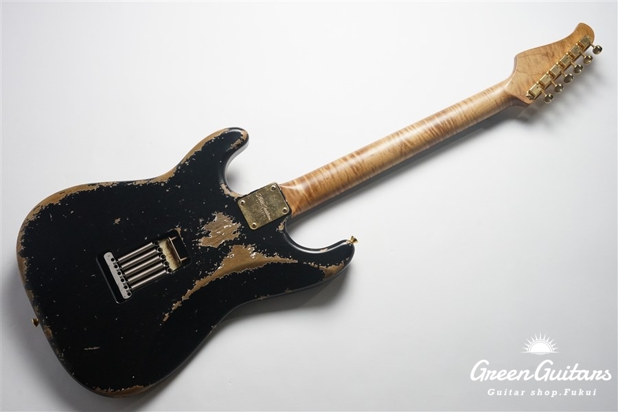 XSC-2 - Black / Heavy Aged / Alder / Gold Hard Wear