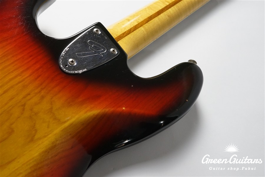 Fender 1978 Jazz Bass - 3-Color Sunburst | Green Guitars Online Store