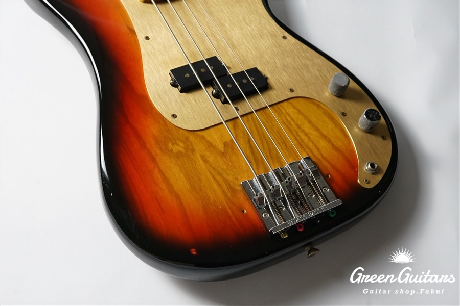 Fender 1979 Precision Bass - 3-Color Sunburst | Green Guitars
