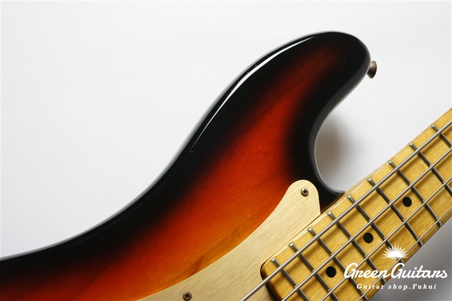 Fender 1979 Precision Bass - 3-Color Sunburst | Green Guitars