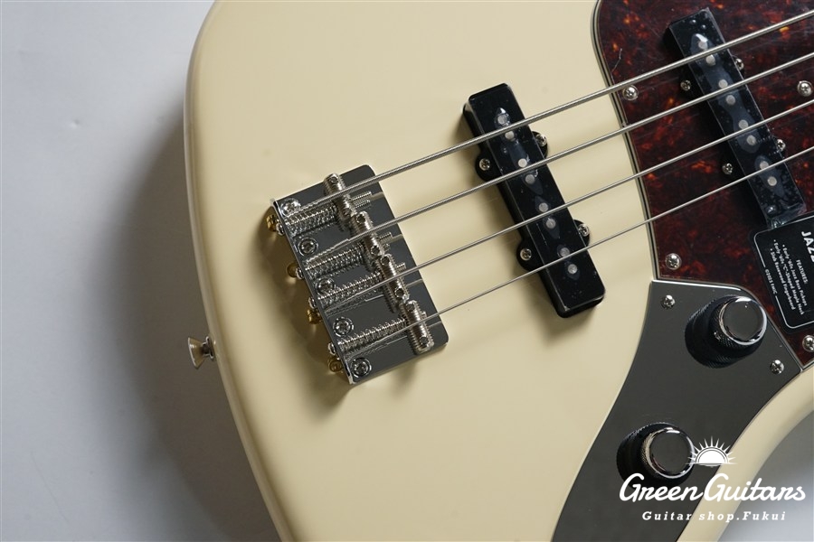 Fender Vintera III Early 60s Jazz Bass - Olympic White | Green