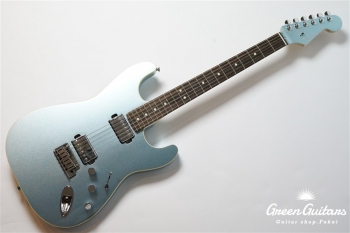 Made in Japan Modern Stratocaster HH - Mystic Ice Blue