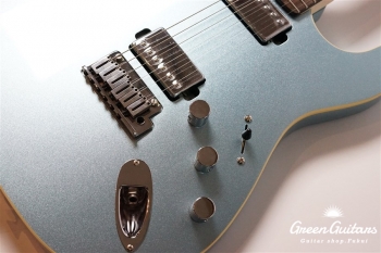 Made in Japan Modern Stratocaster HH - Mystic Ice Blue