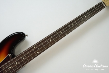 Made in Japan Traditional 60s Jazz Bass - 3-Color Sunburst