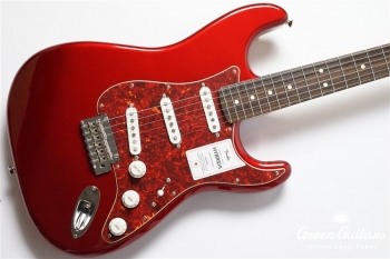 2021 Collection Made in Japan Hybrid II Stratocaster - Candy Apple Red