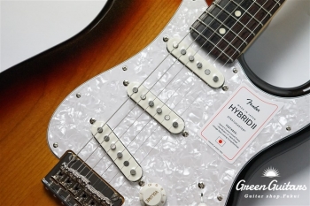 2021 Collection Made in Japan Hybrid II Stratocaster - Metallic 3-Color Sunburst